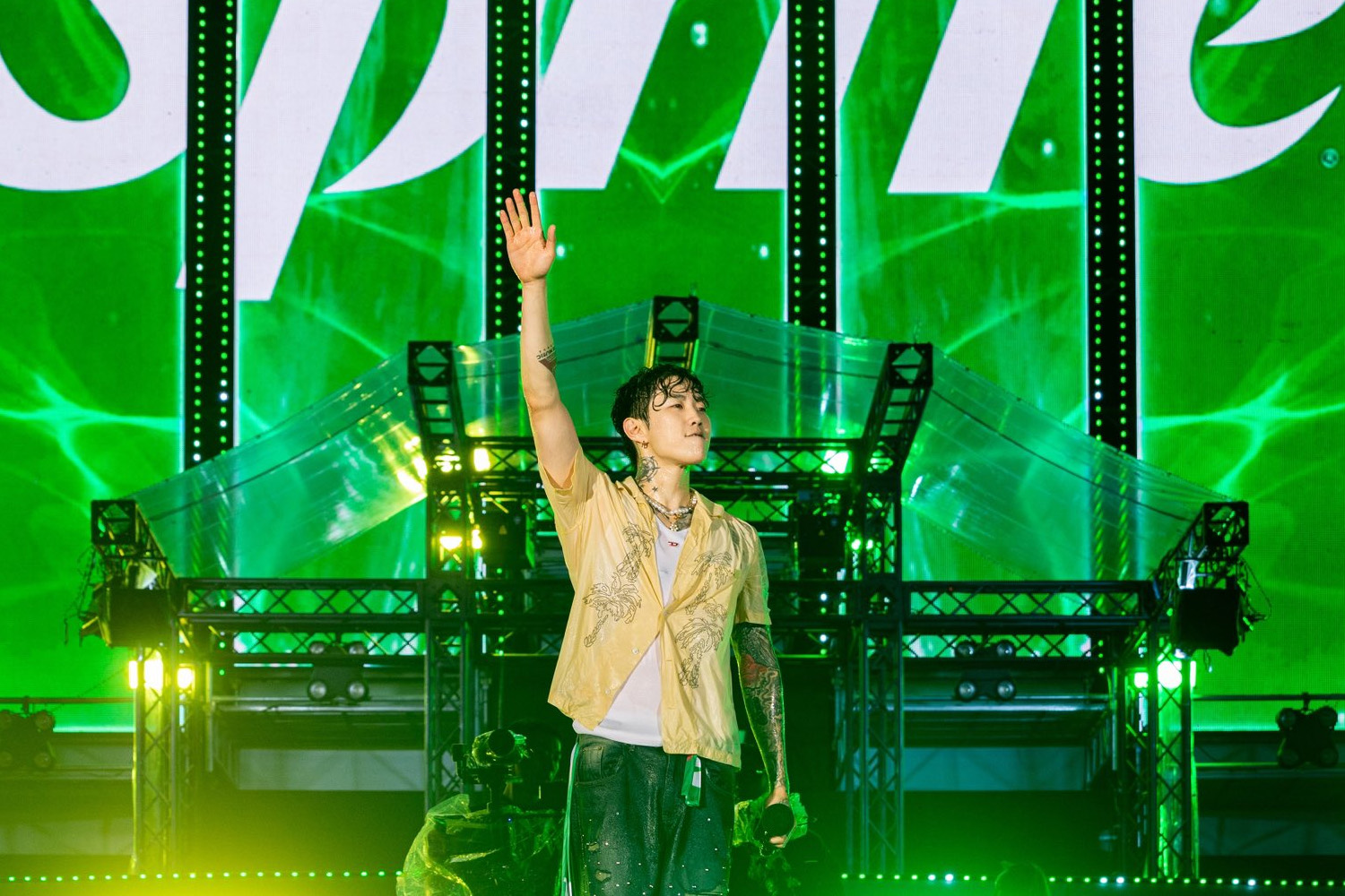 Crowd at a Jay Park show